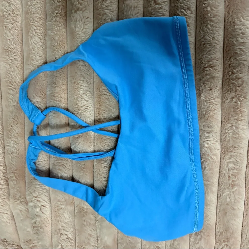 lululemon blue sports bra - Picture 2 of 3